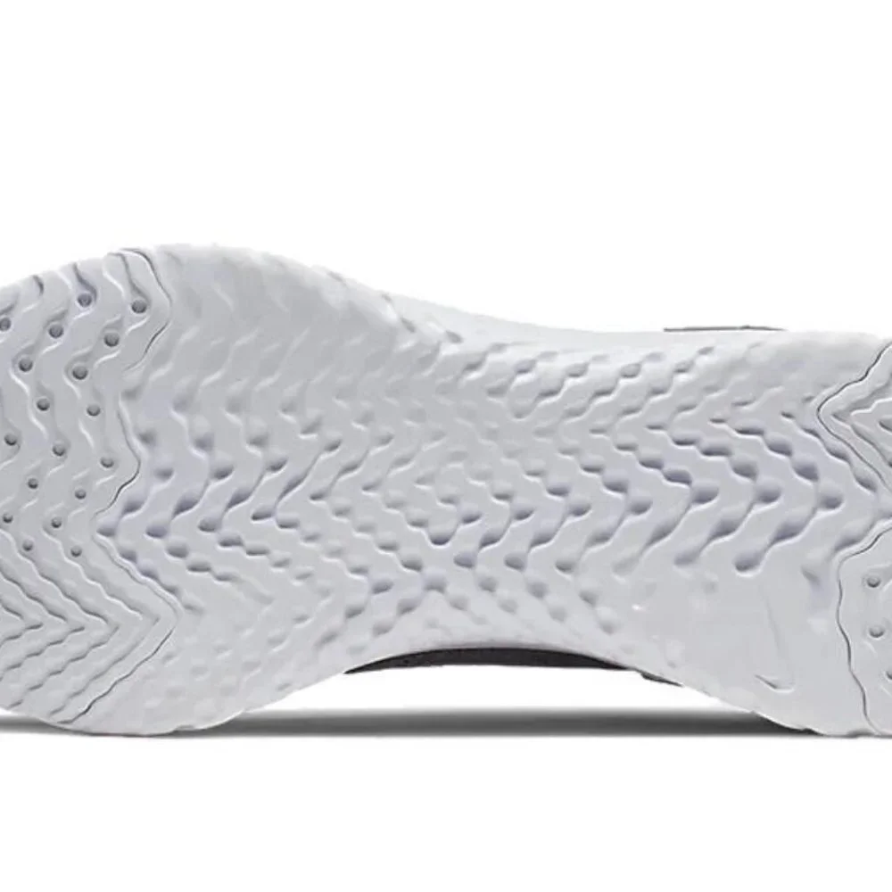 Nike Epic Phantom React Flyknit Running Shoe Grey BV0415-003 NEW Womens - Picture 3 of 6